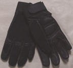 Premium deerskin, anti-vibration gel palm, black spandex Velcro closure back. S-XXL. PRICE PER PAIR.